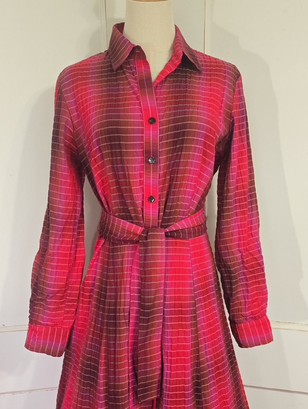 Finley Plaid Maxi Shirt Dress M Red Pink Purple Belted Roll Up  Sleeve 70s Style - Picture 6 of 6